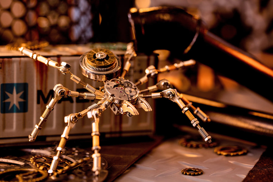 Mechanical Spider Steampunk Decor Lamp