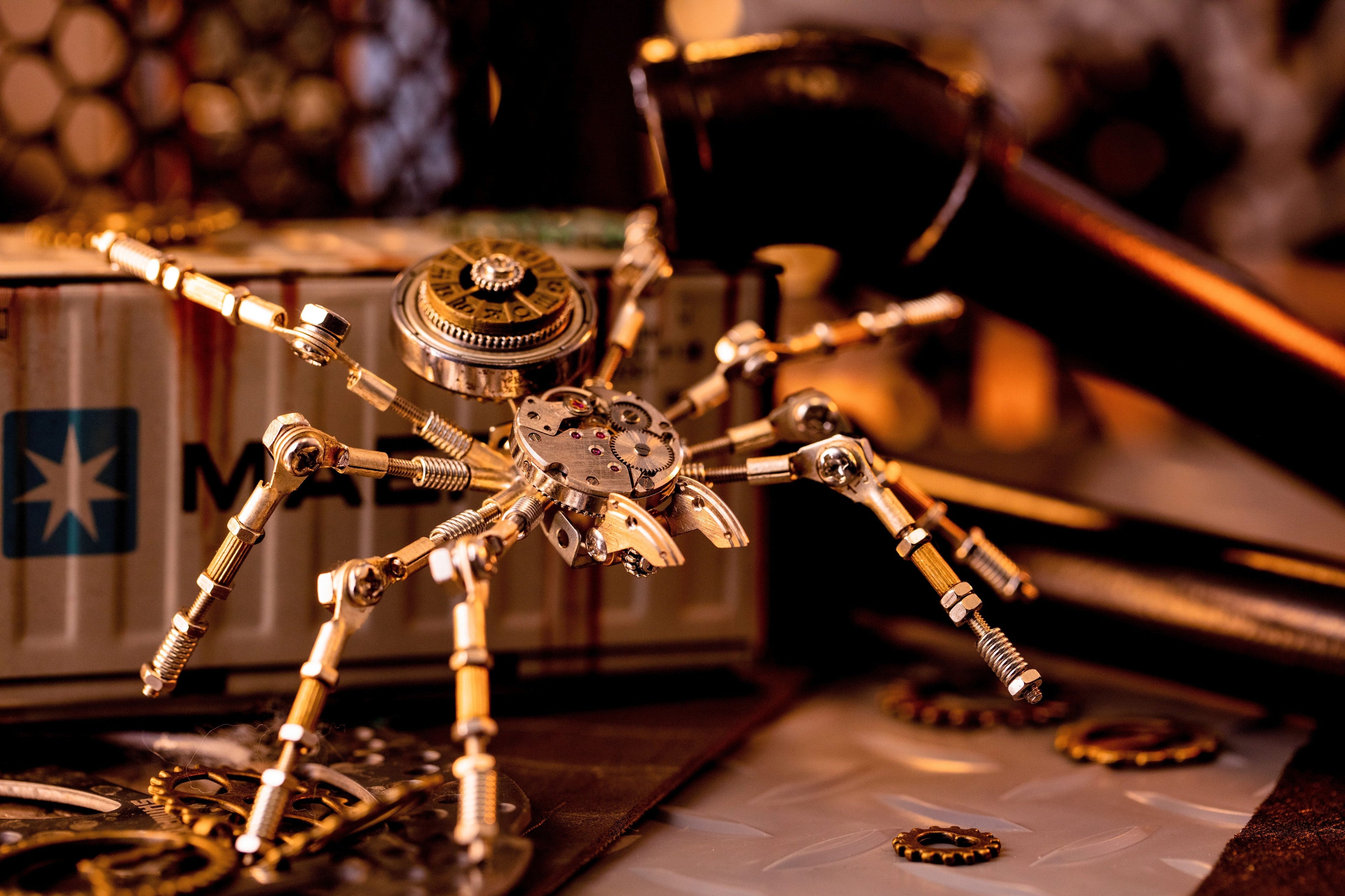 Mechanical Spider Steampunk Decor Lamp - mechanical spider decor front 02